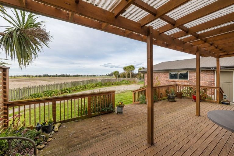 Photo of property in 229 Waihao Back Road, Waimate, 7979
