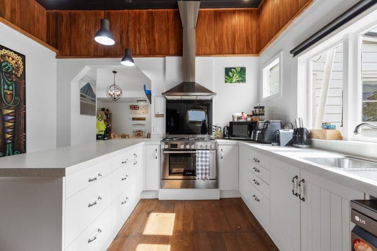 Photo of property in 170 Lethbridge Street, Feilding, 4702