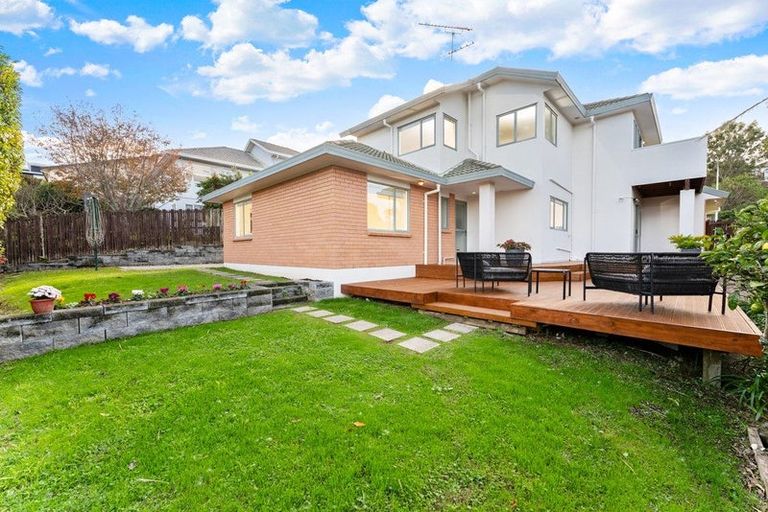 Photo of property in 29 Caversham Drive, Torbay, Auckland, 0630