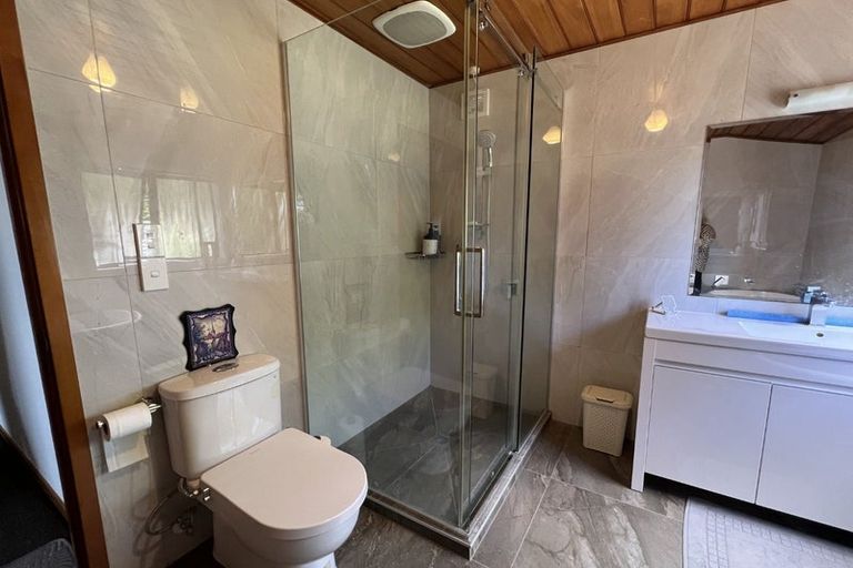 Photo of property in 17 Constable Lane, West Harbour, Auckland, 0618