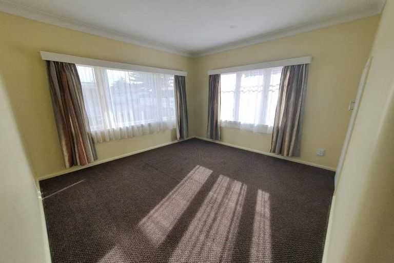 Photo of property in 490 Great South Road, Papatoetoe, Auckland, 2025