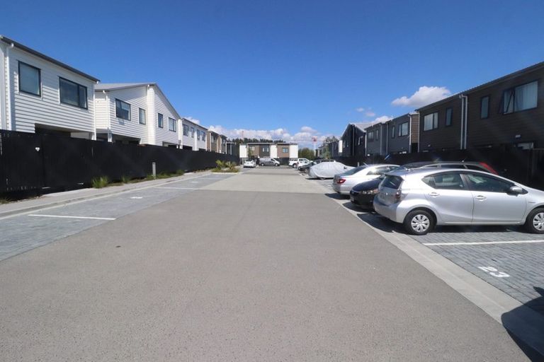 Photo of property in 20 Hiki Street, Hobsonville, Auckland, 0616