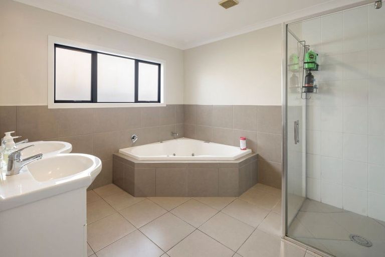 Photo of property in 6 Santiago Place, Flagstaff, Hamilton, 3210