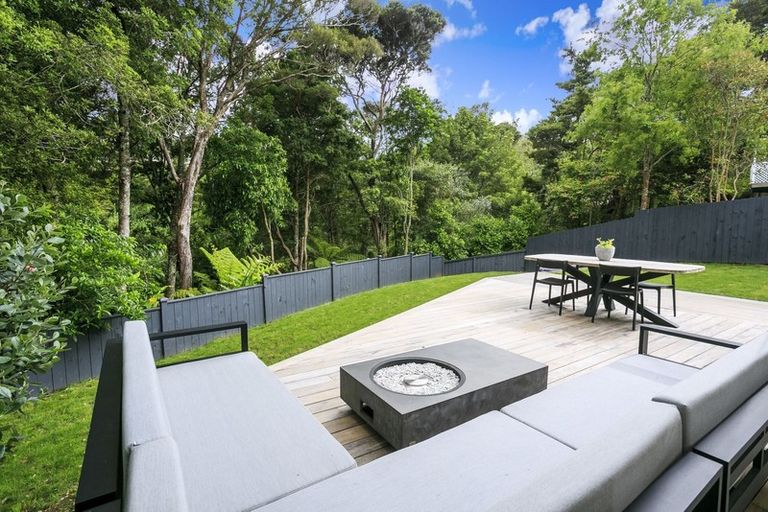 Photo of property in 69 Park Hill Road, Birkenhead, Auckland, 0626