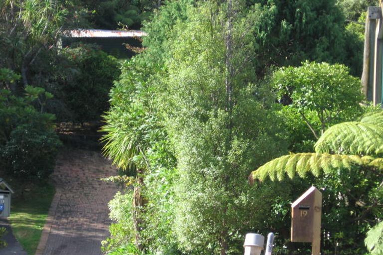 Photo of property in 19 Beacon Avenue, Campbells Bay, Auckland, 0630