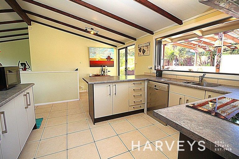 Photo of property in 91 Waitakere Road, Waitakere, Auckland, 0816