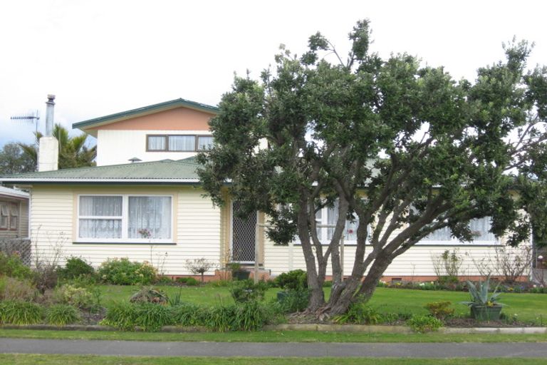 Photo of property in 40 Downing Avenue, Pirimai, Napier, 4112