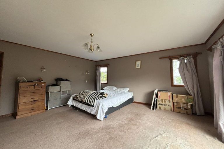 Photo of property in 88 Mangorei Road, Strandon, New Plymouth, 4312