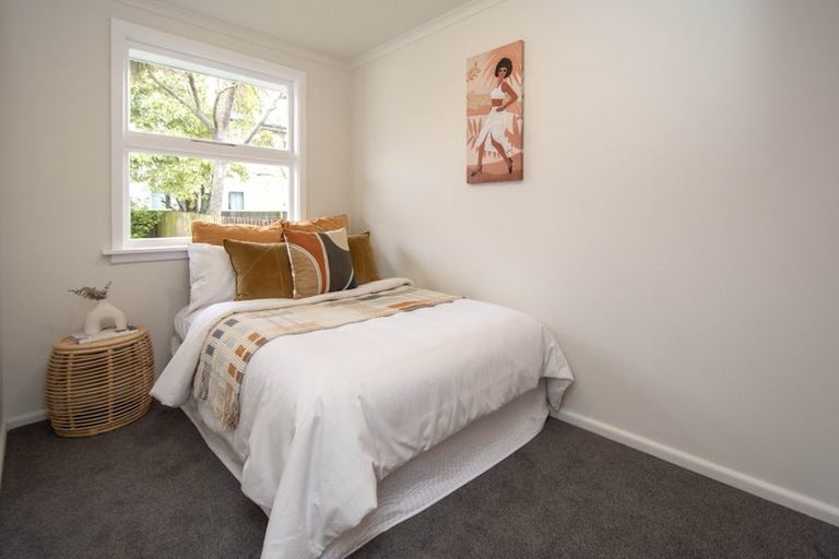 Photo of property in 1/493 Barbadoes Street, Edgeware, Christchurch, 8013