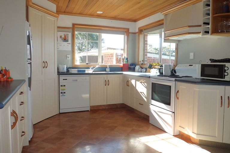 Photo of property in 17 Richard Pearse Drive, Temuka, 7920