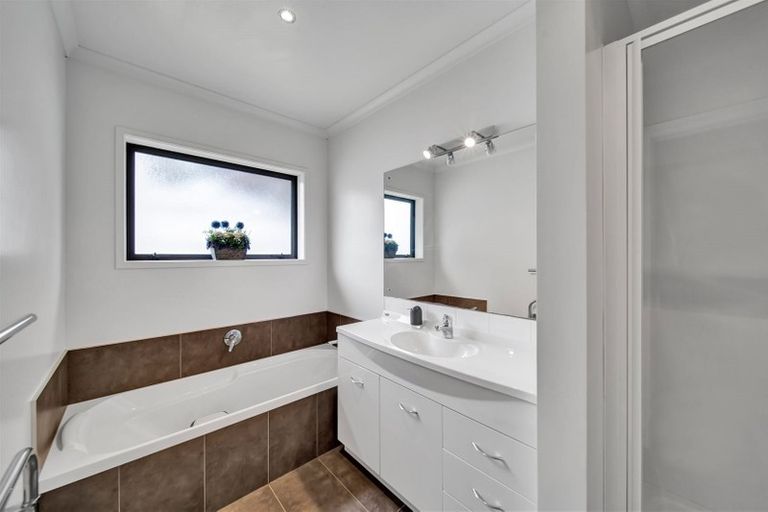 Photo of property in 58f Penrod Drive, Bell Block, New Plymouth, 4312