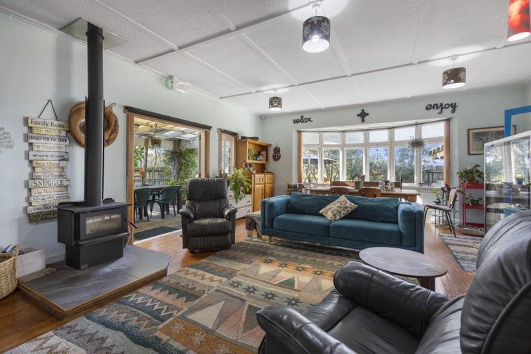 Photo of property in 9 West Beach, Waitara, 4320