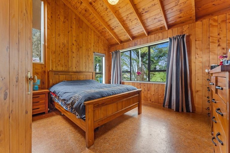 Photo of property in 24 Montjoy Street, Stratford, 4332