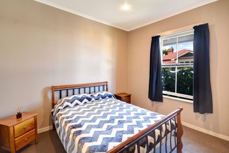 Photo of property in 14 Peel Street, Mornington, Dunedin, 9011