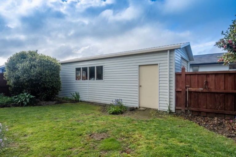 Photo of property in 66 Vivian Street, Burwood, Christchurch, 8083