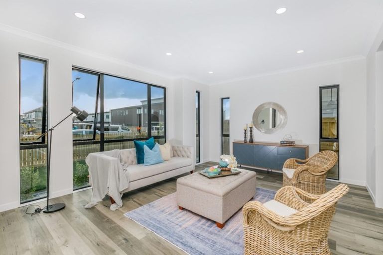 Photo of property in 41 Myland Drive, Hobsonville, Auckland, 0616