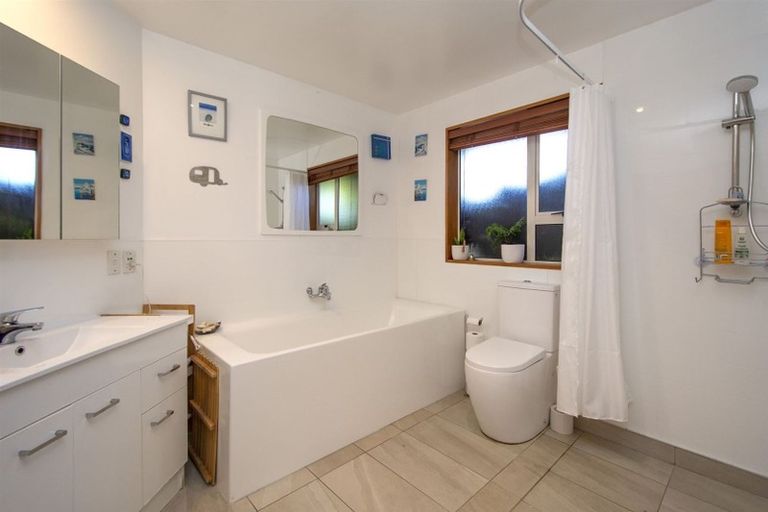 Photo of property in 29 Sea Eagles Place, North New Brighton, Christchurch, 8083