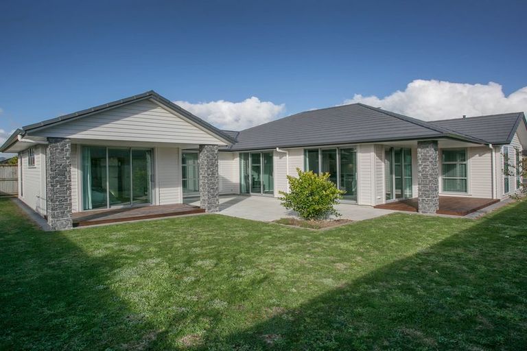 Photo of property in 26 Tulip Drive, Cambridge, 3434