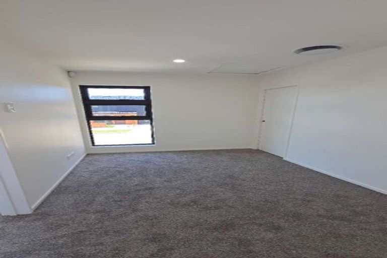 Photo of property in 14 Murray Grey Lane, Karaka, 2580