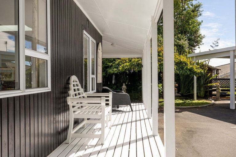 Photo of property in 2 Nigel Street, Havelock North, 4130