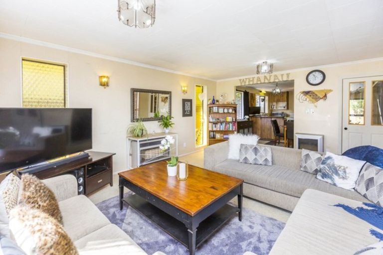 Photo of property in 10 Johnswood Grove, Clouston Park, Upper Hutt, 5018