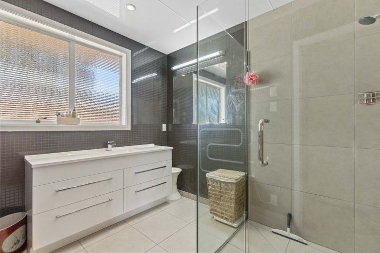 Photo of property in 6 Cambridge Road, Patearoa, 9398