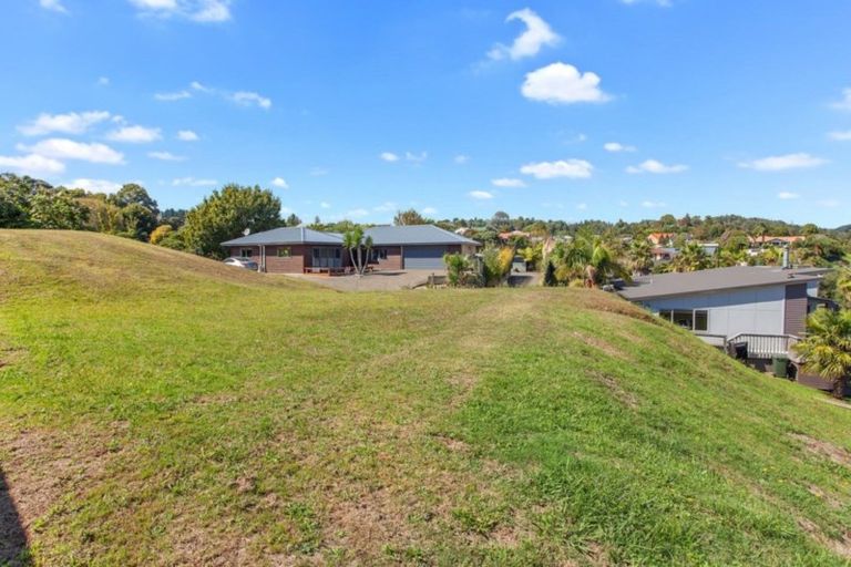 Photo of property in 10 The Fairway, Whakatane, 3120