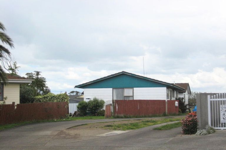 Photo of property in 1/20 Funnell Place, Manurewa, Auckland, 2102