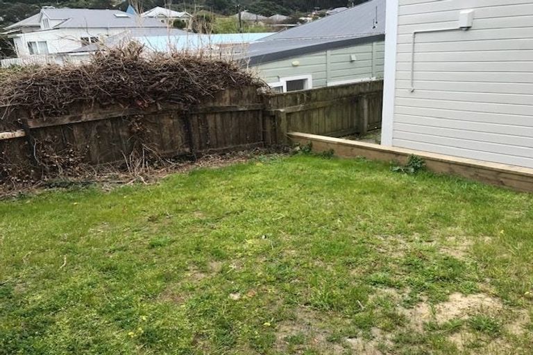 Photo of property in 25 Chilka Street, Berhampore, Wellington, 6023