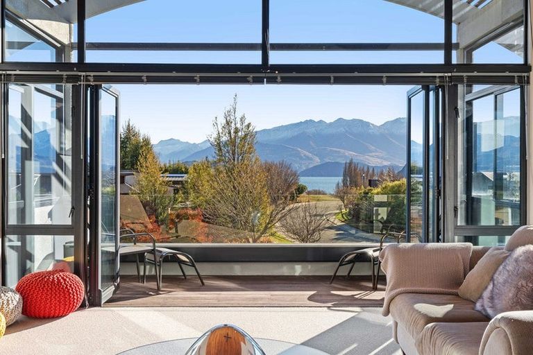 Photo of property in 8 Penrith Park Drive, Wanaka, 9305
