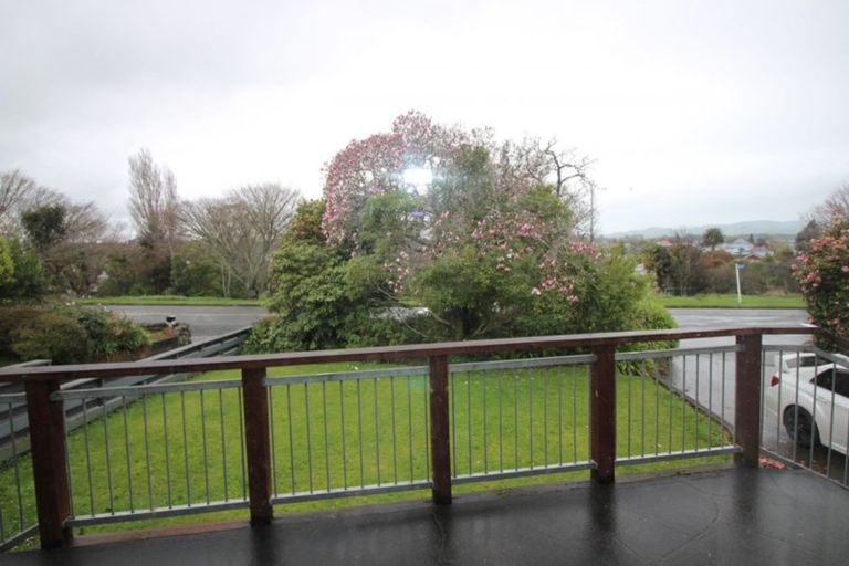 Photo of property in 48 Queen Street, Dannevirke, 4930
