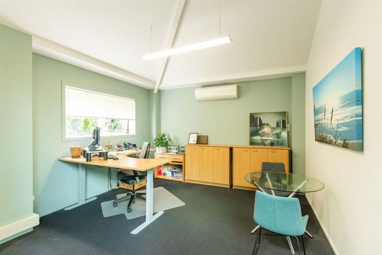Photo of property in 10b Victoria Road, Devonport, Auckland, 0624
