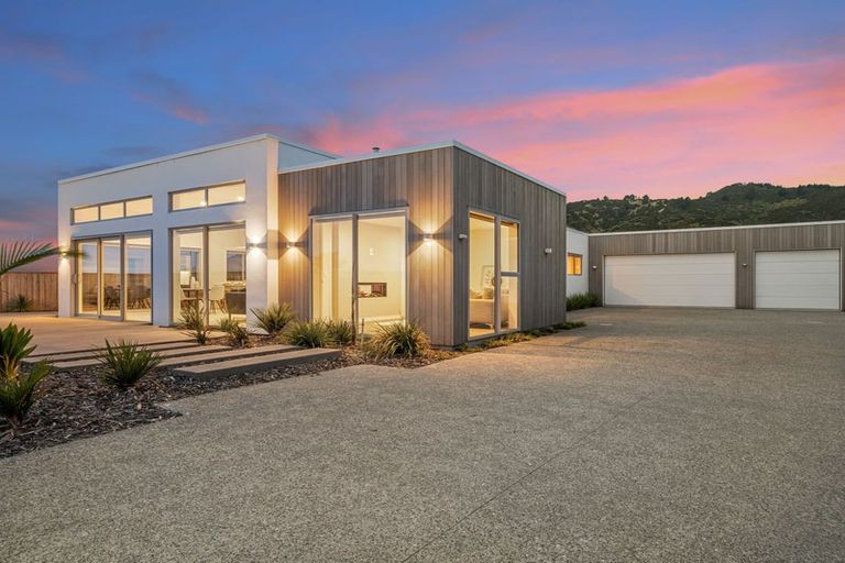 Photo of property in 118 Bay View Road, Atawhai, Nelson, 7010