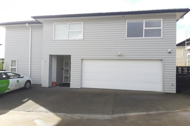 Photo of property in 3 Danden Way, Pukekohe, 2120