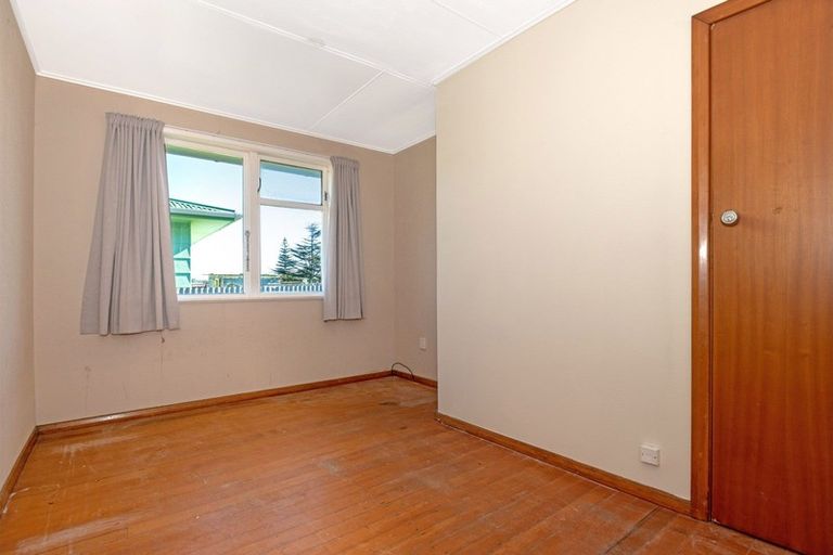 Photo of property in 42 Munro Street, Elgin, Gisborne, 4010