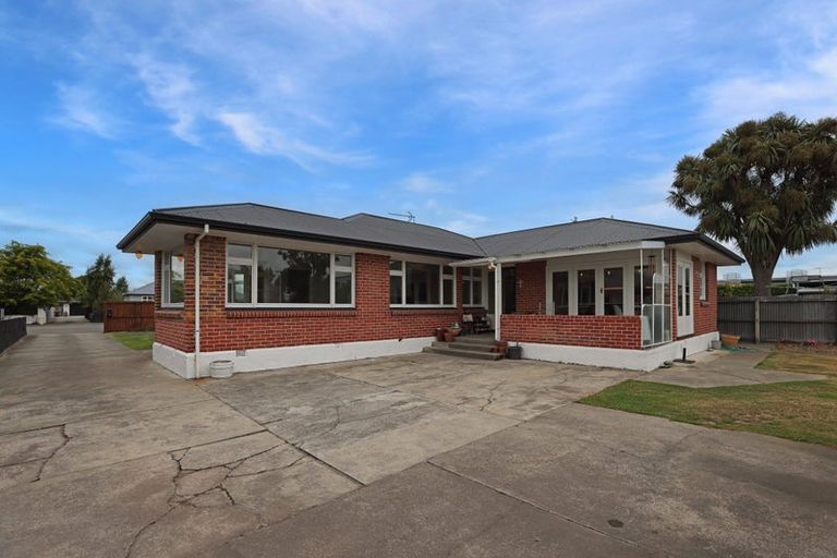 Photo of property in 94 Mcmurdo Street, Tinwald, Ashburton, 7700