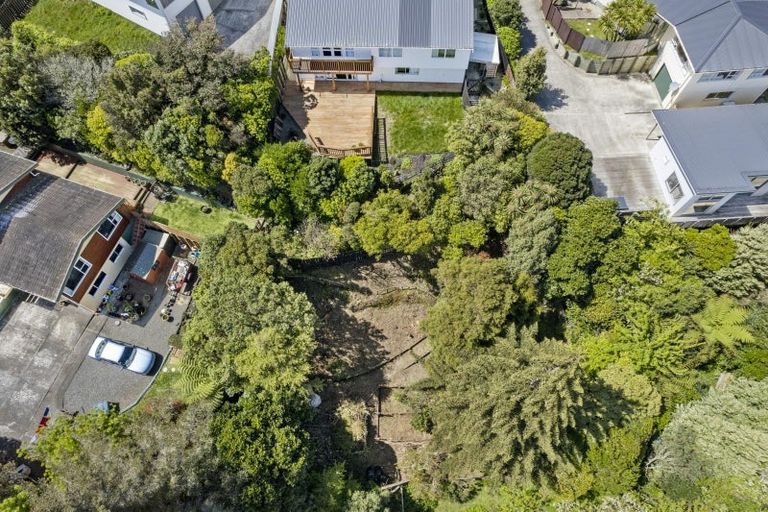 Photo of property in 21a Lomita Road, Johnsonville, Wellington, 6037