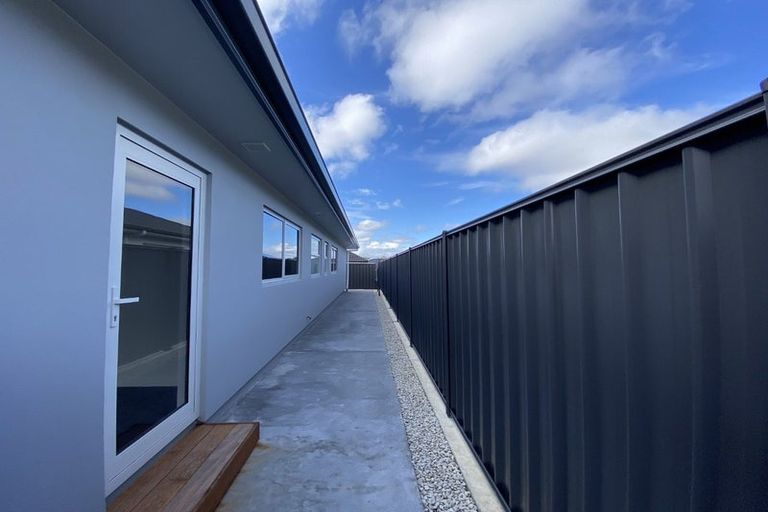 Photo of property in 8 Dinneen Close, Frimley, Hastings, 4120