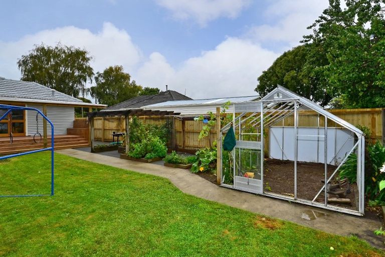 Photo of property in 353 Wairakei Road, Burnside, Christchurch, 8053
