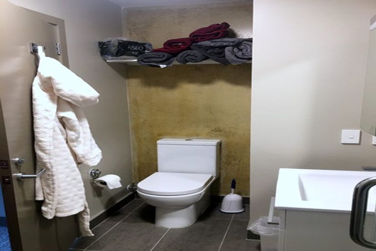 Photo of property in Canvas Apartments, 11/307 Willis Street, Te Aro, Wellington, 6011