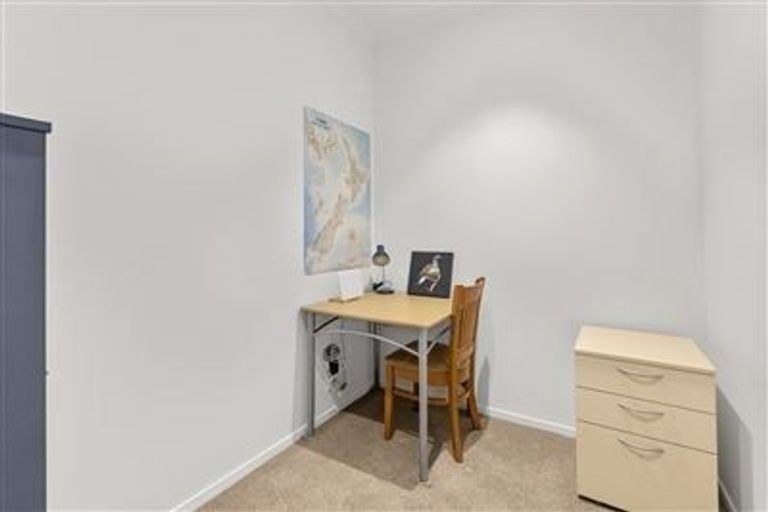 Photo of property in 90 Squadron Drive, Hobsonville, Auckland, 0616