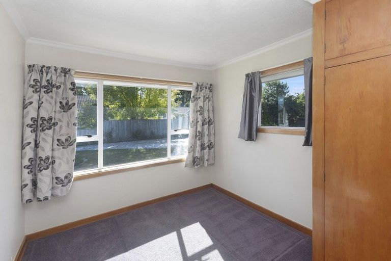Photo of property in 50 Jennifer Street, Bryndwr, Christchurch, 8053