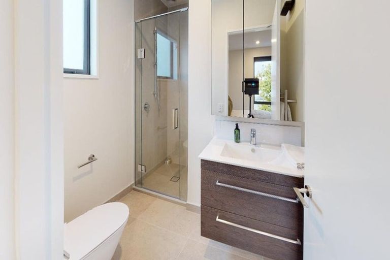 Photo of property in 4/8b Huia Street, Riccarton, Christchurch, 8041