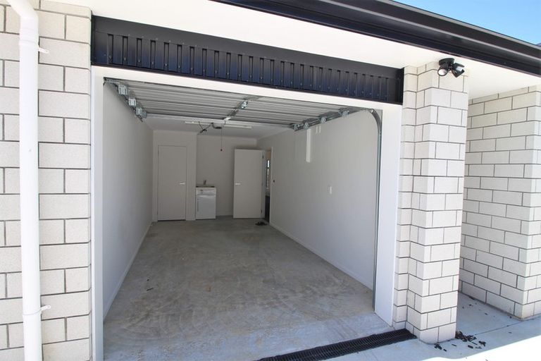 Photo of property in 1/70 Mahoe Street, Melville, Hamilton, 3206