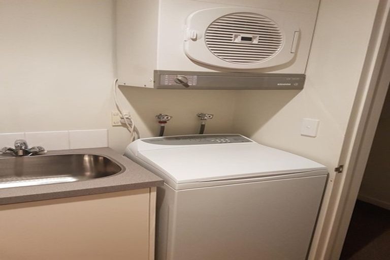 Photo of property in 57a Murray Place, St Albans, Christchurch, 8014