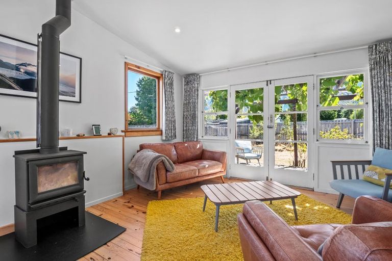 Photo of property in 41 Centennial Avenue, Arrowtown, 9302