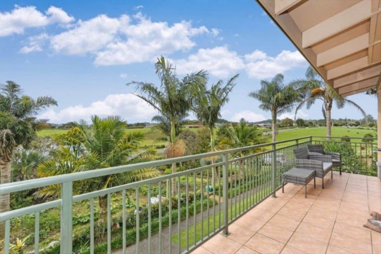 Photo of property in 20 Cherry Crescent, Pukekohe, 2120