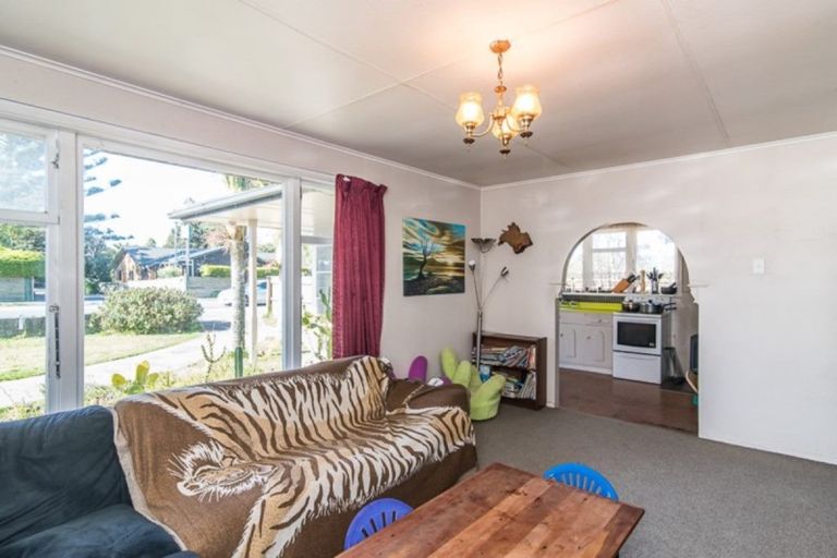 Photo of property in 275 Main Highway, Otaki, 5512