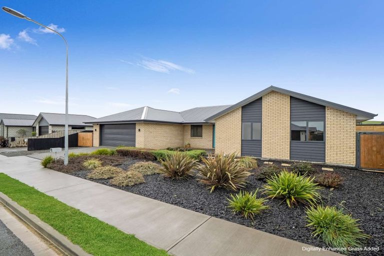 Photo of property in 4 Greenwood Place, Amberley, 7410