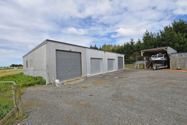 Photo of property in 337 Bay Road, West Plains, Invercargill, 9879